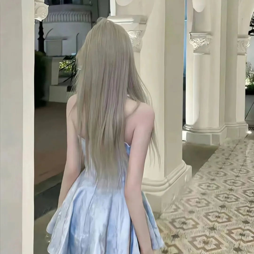 上三休四，员工怕我破产偷偷加班